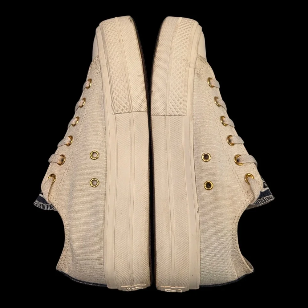 Converse Chuck Taylor Sneaker w/Lift Two-toned Sneakers 7M 9W Cream Navy Gold